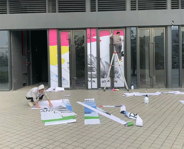 成都廣告噴繪怎么制作？噴繪制作流程有哪些內(nèi)容呢？